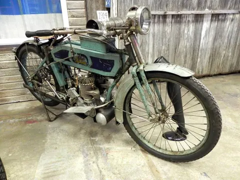 Early 1900s motorcycle