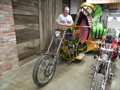 Custom chopper with a dragon-head sidecar